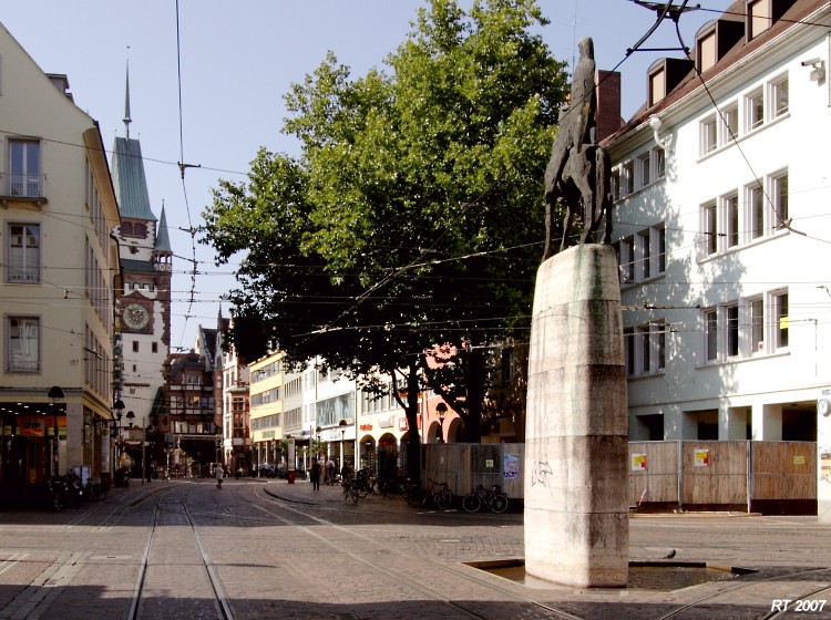 Bertoldsbrunnen h