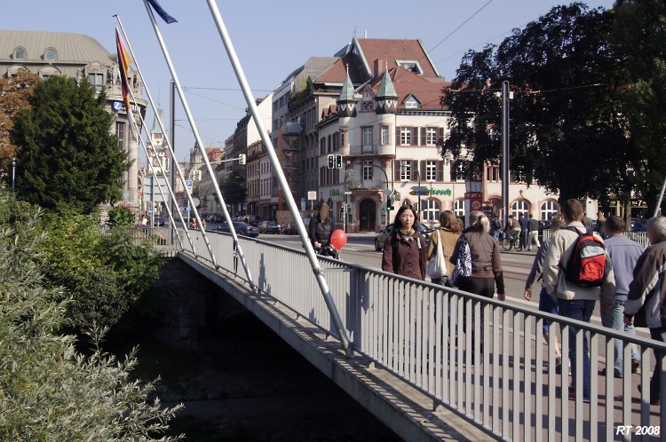 Eingang zur Kaiserstraße h