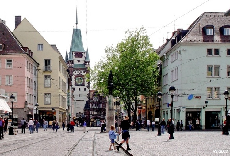 Blick zum Martinstor 2003