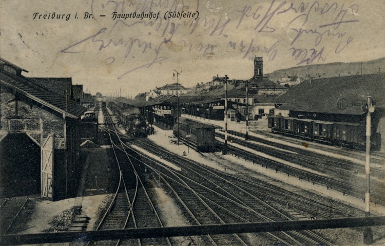 Bahnhof S