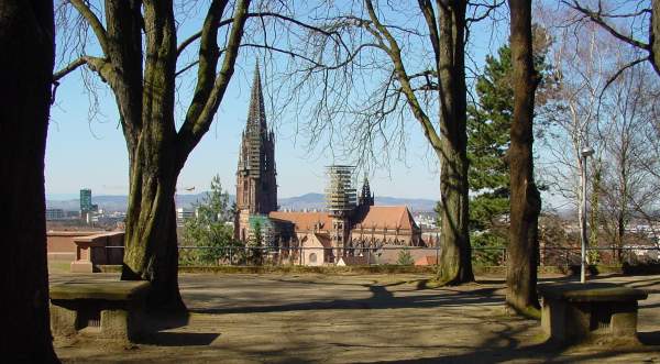 Schlossbergterrasse h