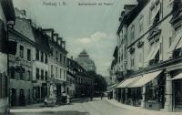 Bertoldstraße mit Theater